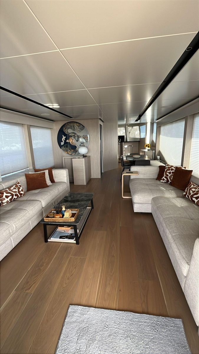 2023 Numarine 72 