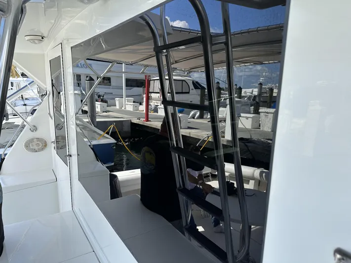 50 Hatteras Convertible Yacht Photos Pics 