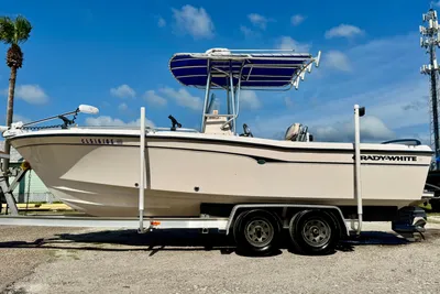 Grady-White Fisherman 222