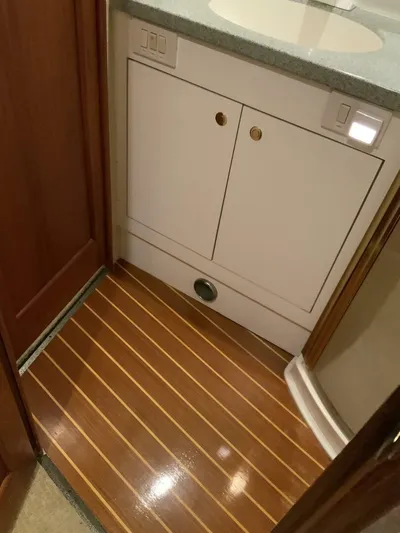 Bona Vida Yacht Photos Pics 