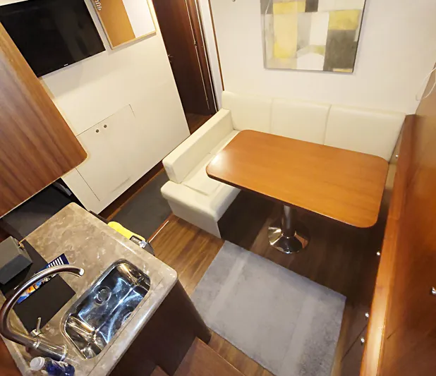 Live Mas Yacht Photos Pics 