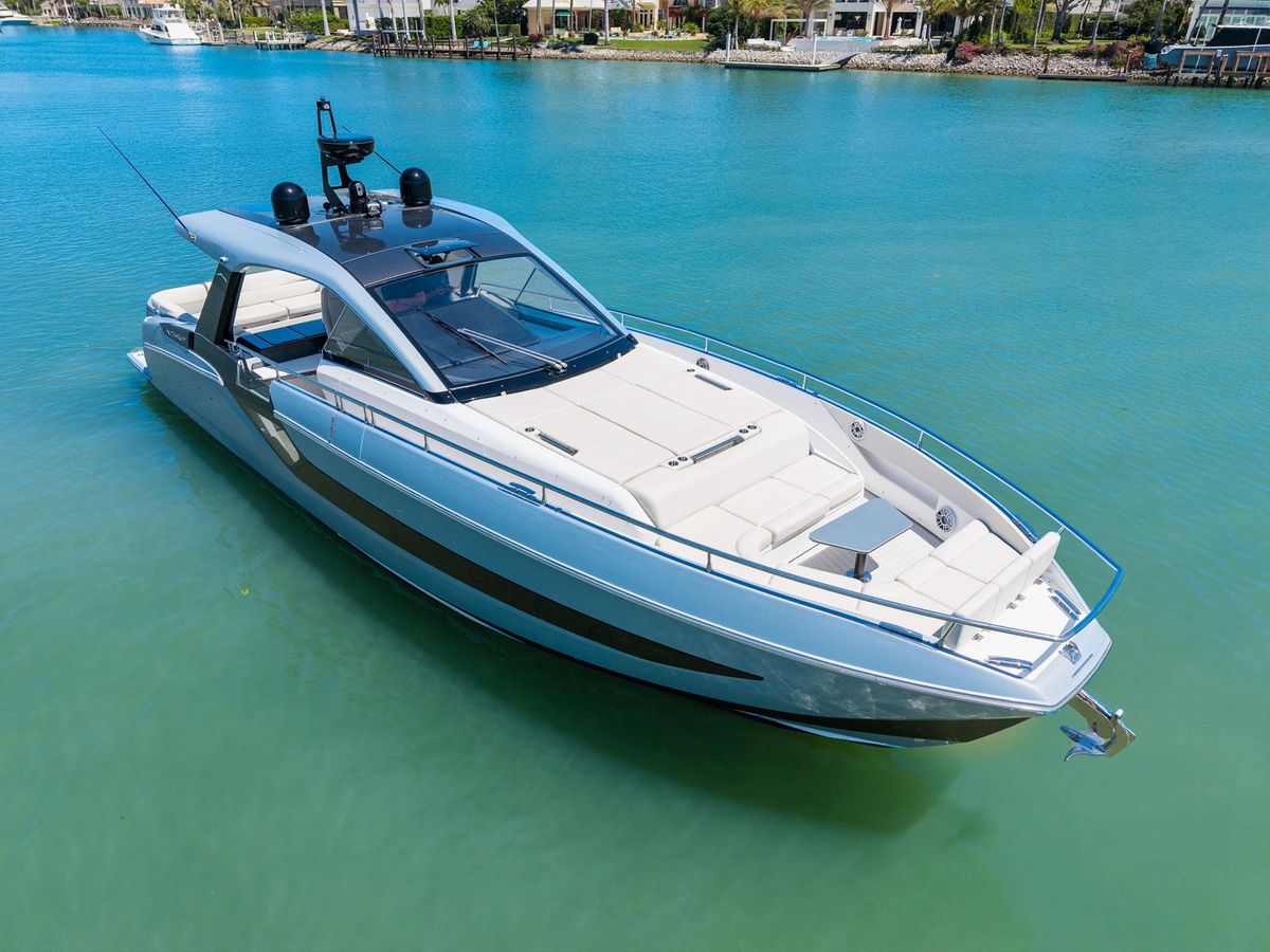 2022 Azimut 47 