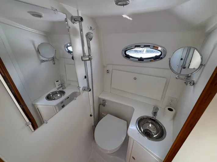 Glory Yacht Photos Pics 