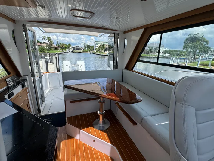 Glory Yacht Photos Pics 