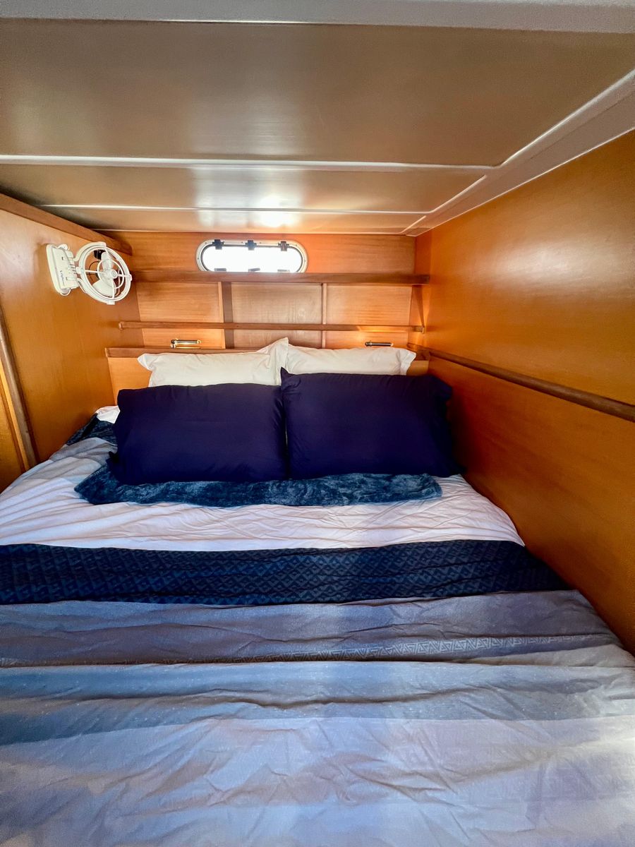 2003 Catana 43 