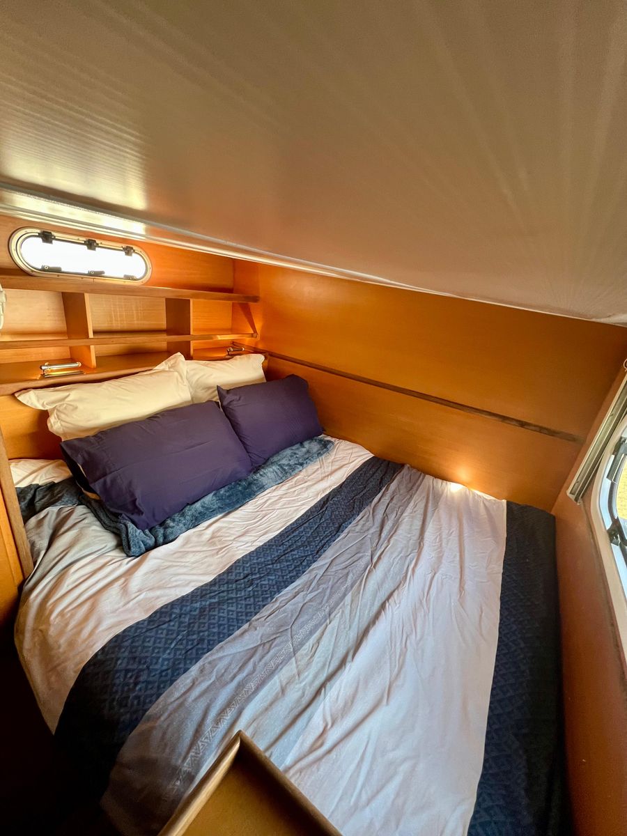 2003 Catana 43 