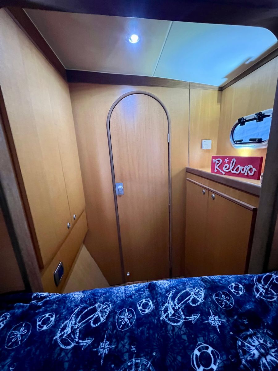 2003 Catana 43 