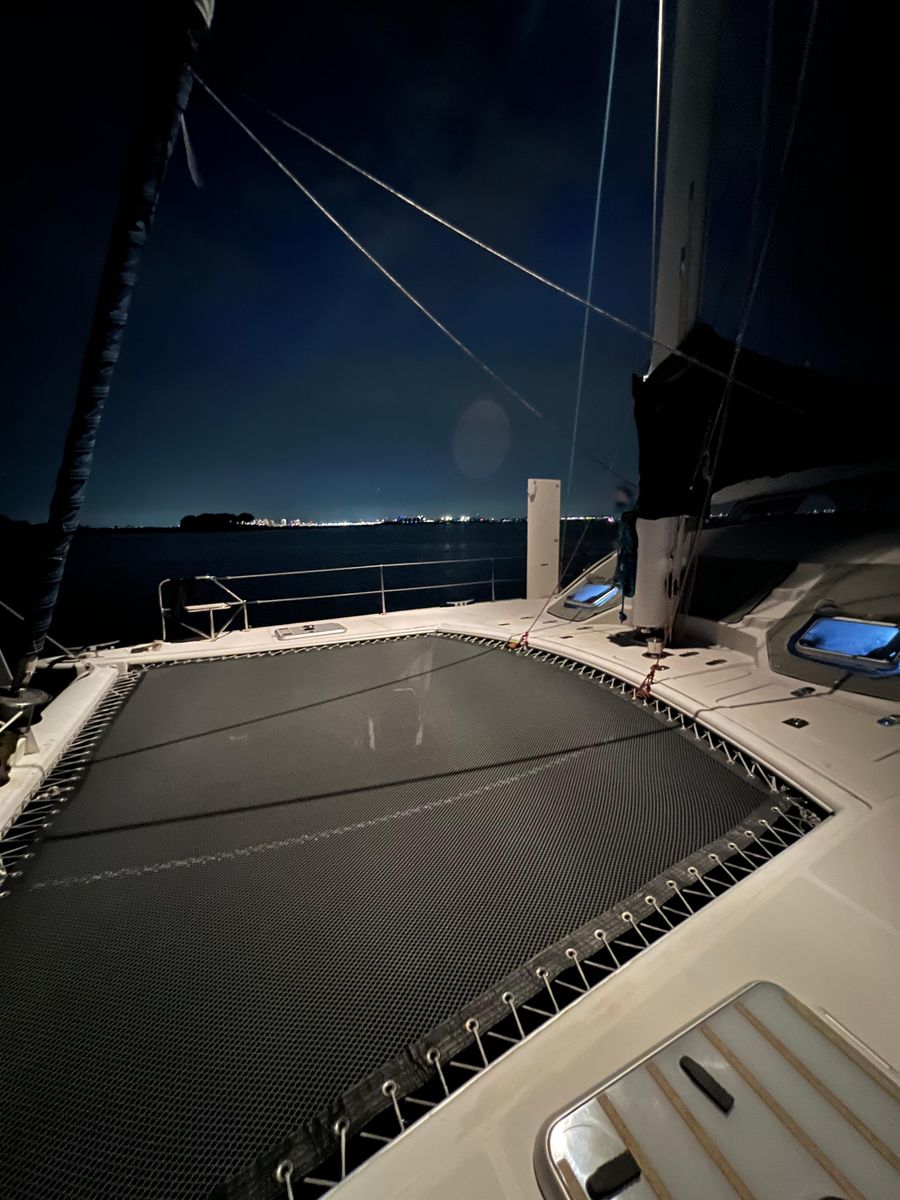 2003 Catana 43 
