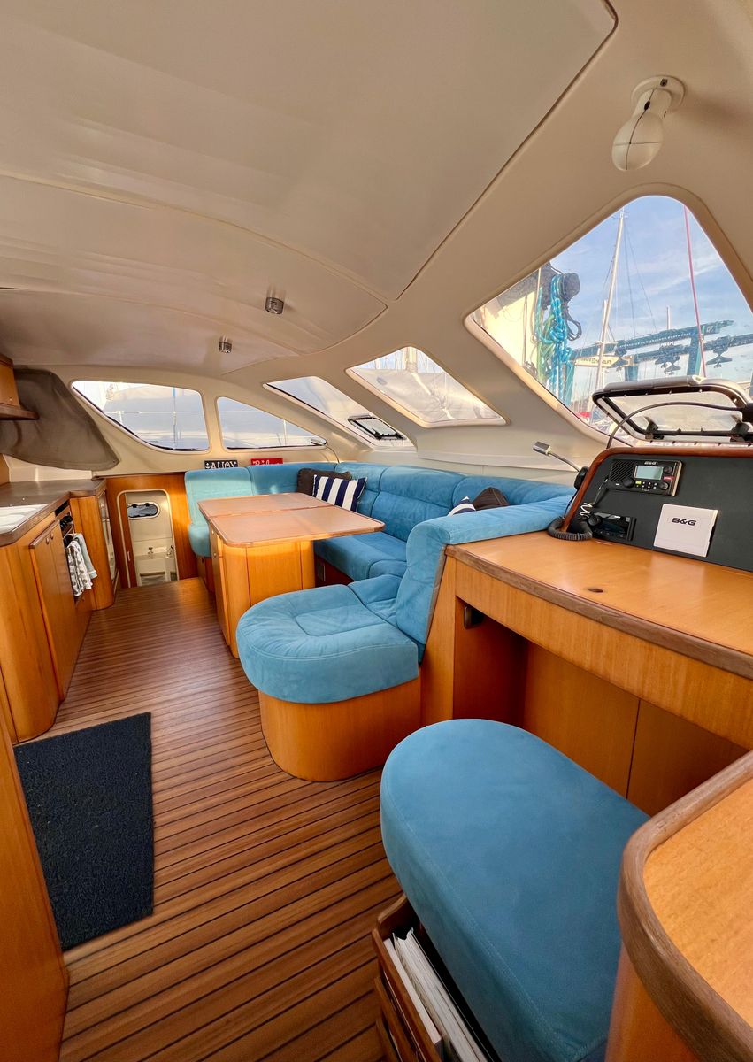 2003 Catana 43 