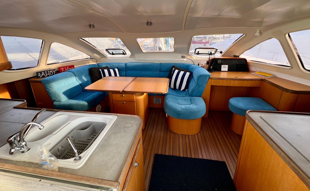 2003 Catana 43 