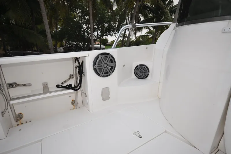  Yacht Photos Pics 2009 Intrepid 430 Sport Yacht deck with speakers and storage compartment.