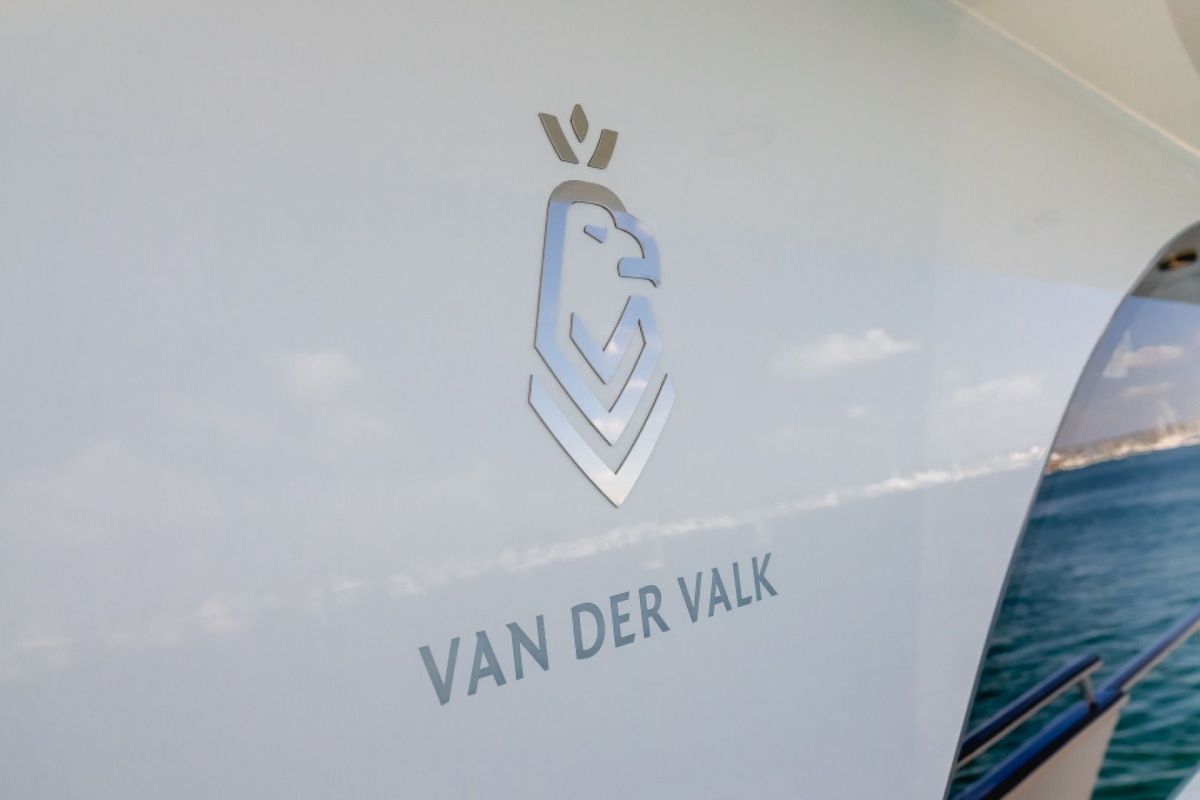 2016 Van der Valk 78 