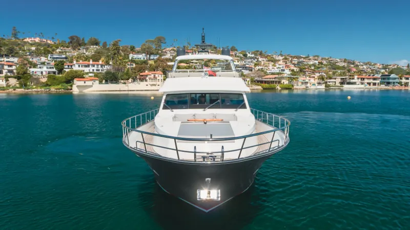 Gyrfalcon Yacht Photos Pics 2016 Van Der Valk Continental - Image 14