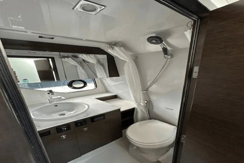 Aftrparty Yacht Photos Pics 