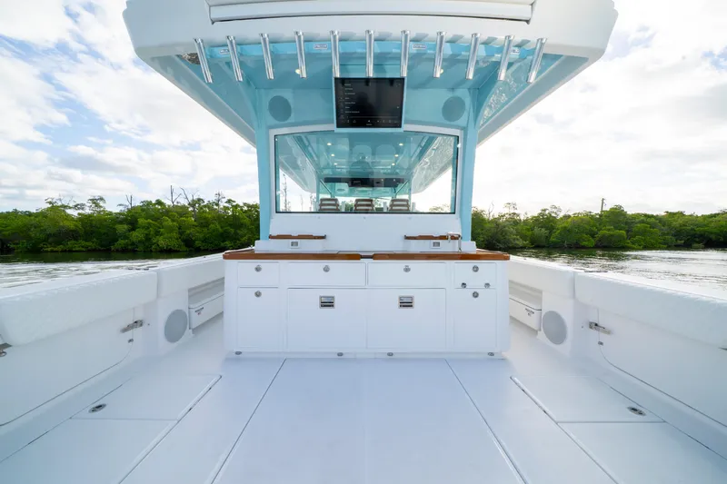  Yacht Photos Pics 2026 HCB 56 Suenos GIX boat interior with sleek design and modern amenities.