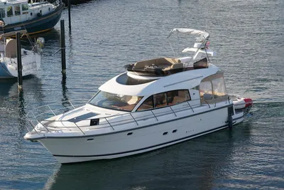 2023 Nimbus 405 Flybridge