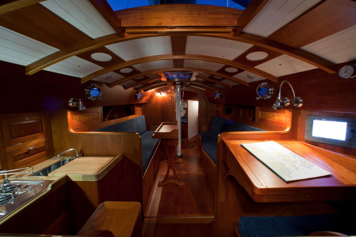 2010 Spirit Yachts 46 