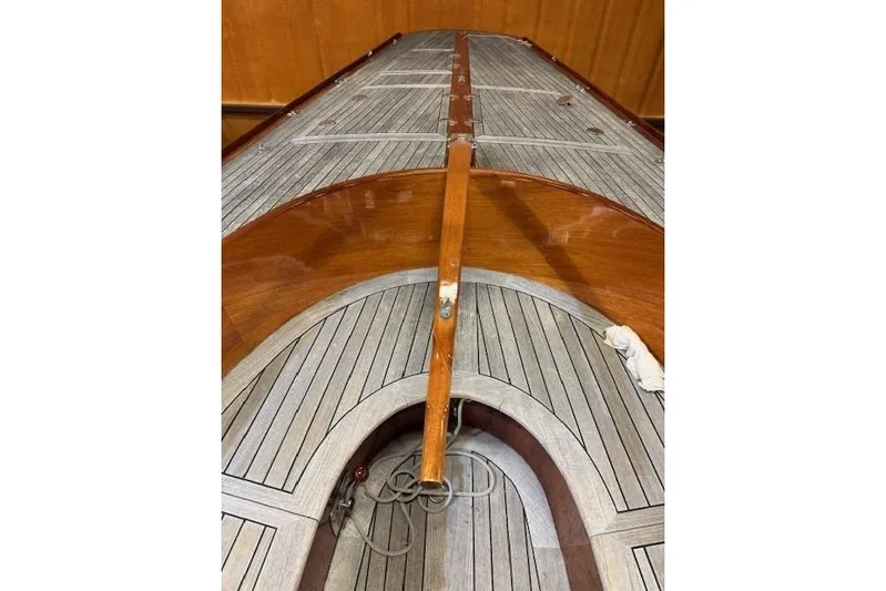 Bamboozle Yacht Photos Pics Wooden deck of 2010 Spirit Yachts R46 sailboat, featuring elegant craftsmanship.