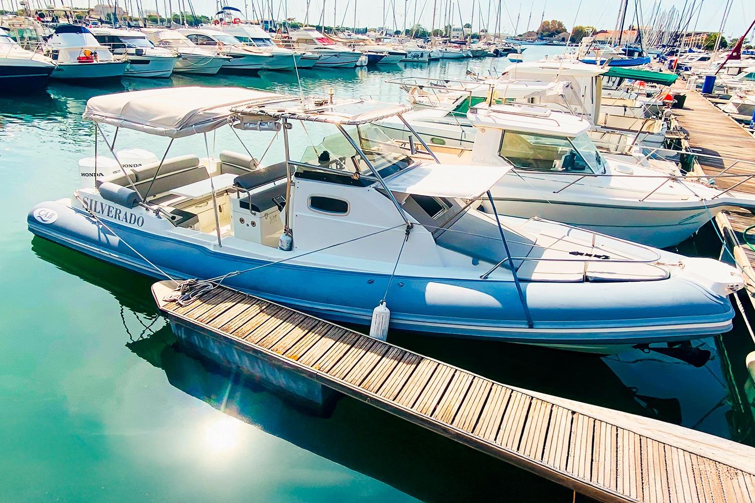 2016 Nautica Cab silverado 9