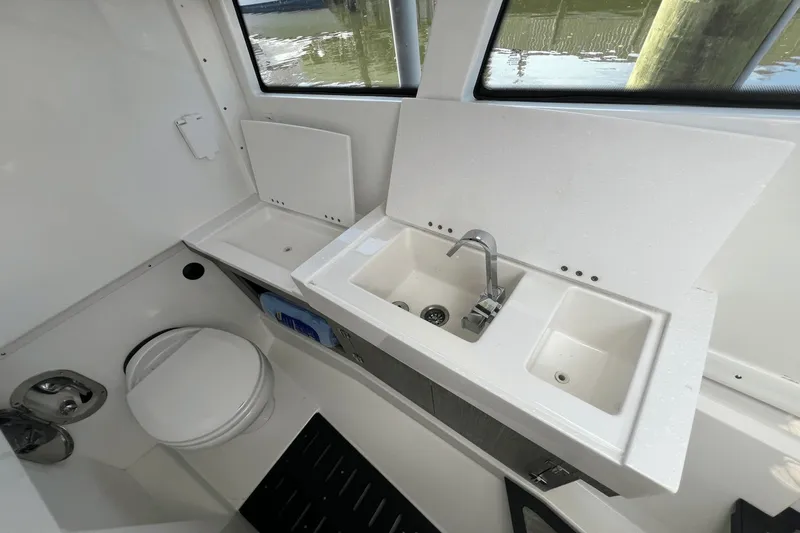 Crypto Current-sea Yacht Photos Pics 