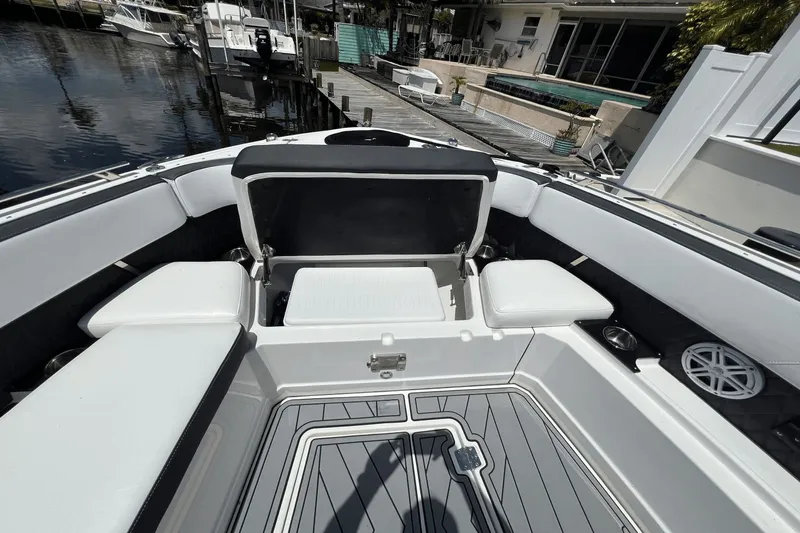 Crypto Current-sea Yacht Photos Pics 