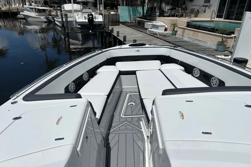 Crypto Current-sea Yacht Photos Pics 