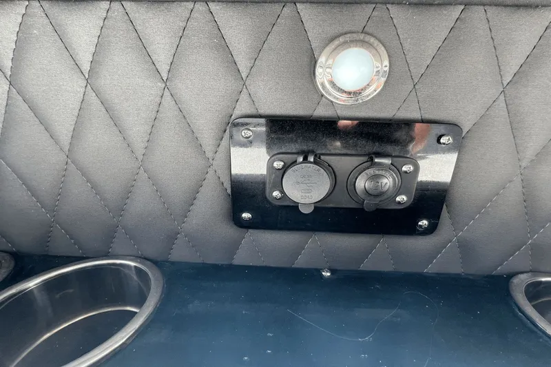 Crypto Current-sea Yacht Photos Pics 