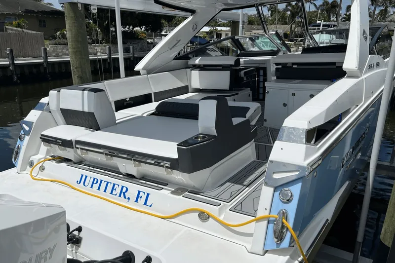 Crypto Current-sea Yacht Photos Pics 