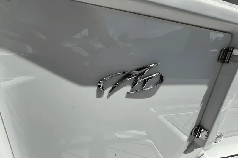 Crypto Current-sea Yacht Photos Pics 