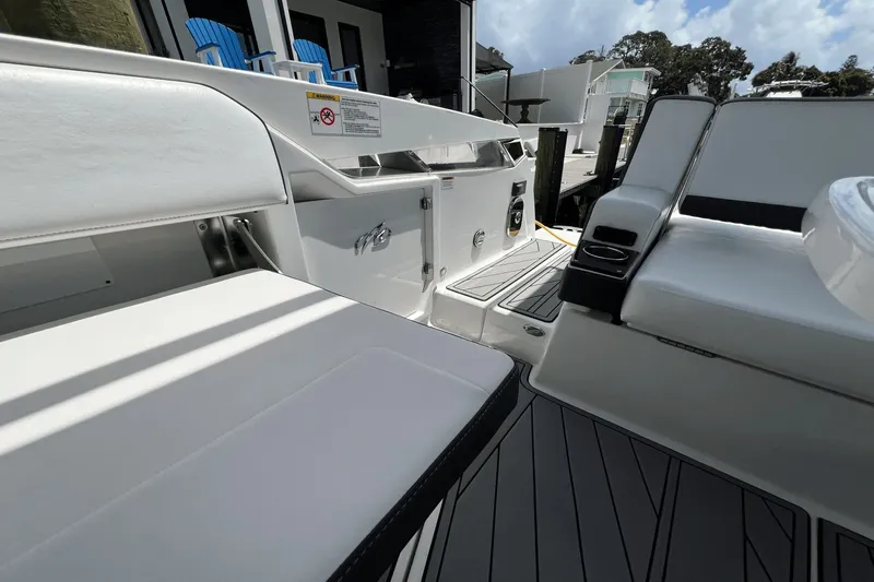 Crypto Current-sea Yacht Photos Pics 