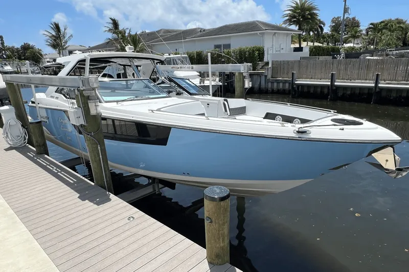 Crypto Current-sea Yacht Photos Pics 