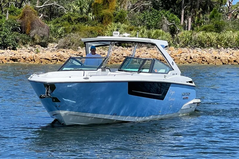 Crypto Current-sea Yacht Photos Pics 