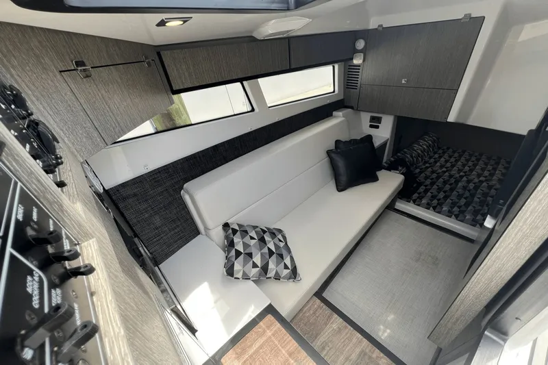 Crypto Current-sea Yacht Photos Pics 