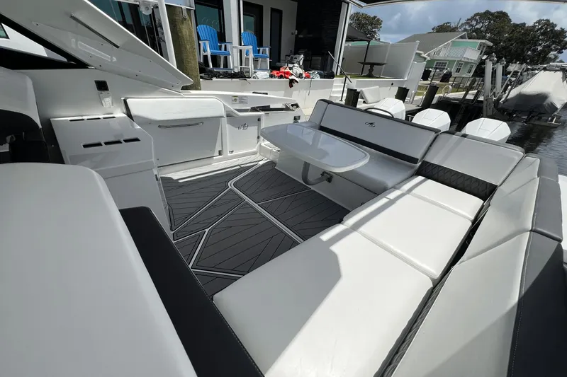 Crypto Current-sea Yacht Photos Pics 