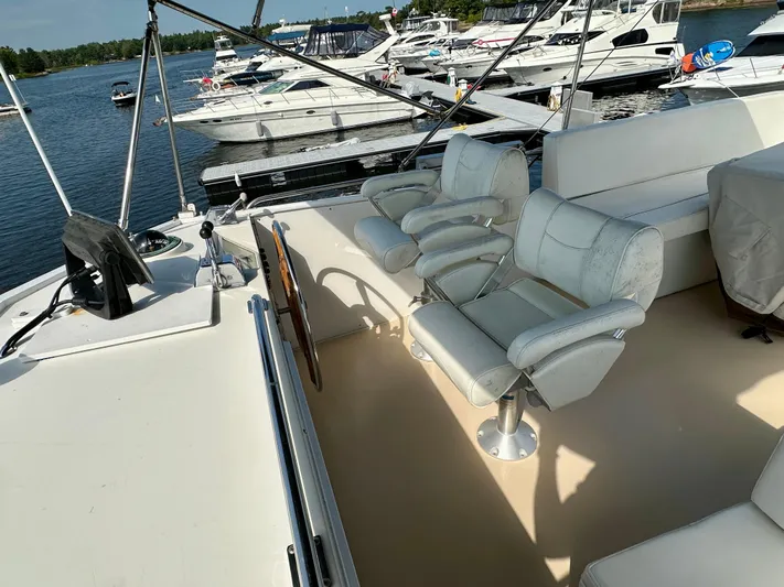 Wy Row Yacht Photos Pics 