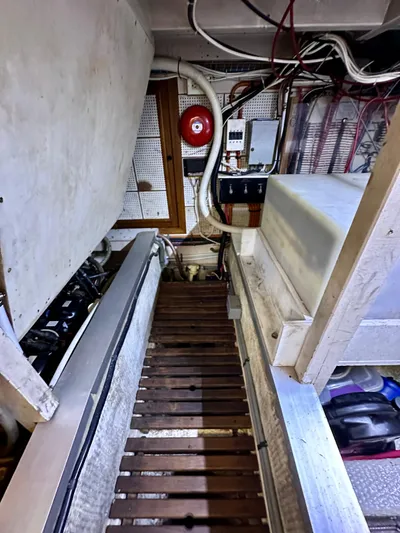 Wy Row Yacht Photos Pics 