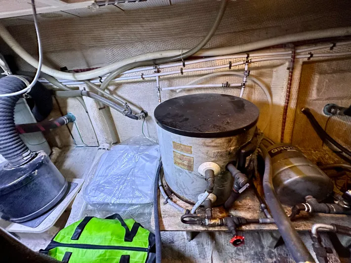 Wy Row Yacht Photos Pics 