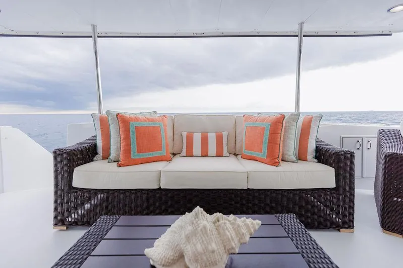 Perfect Lady Yacht Photos Pics 