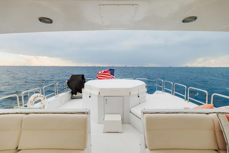 Perfect Lady Yacht Photos Pics 