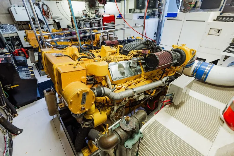 Perfect Lady Yacht Photos Pics 