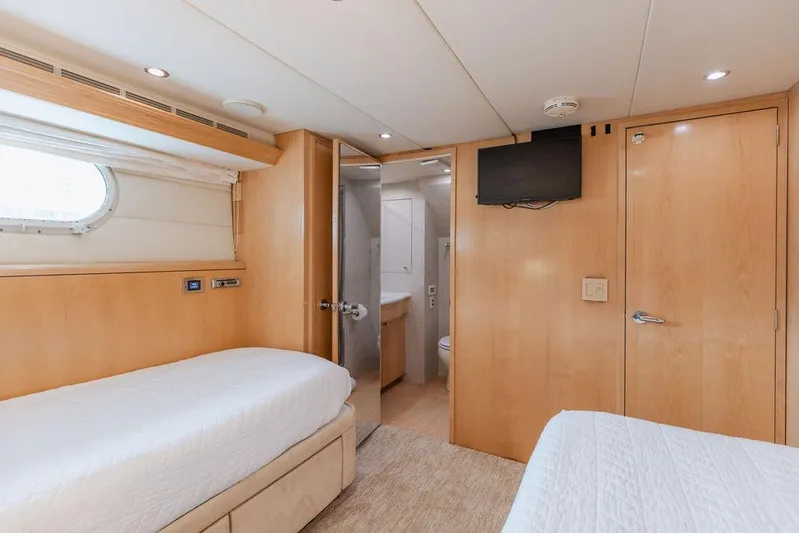 Perfect Lady Yacht Photos Pics 