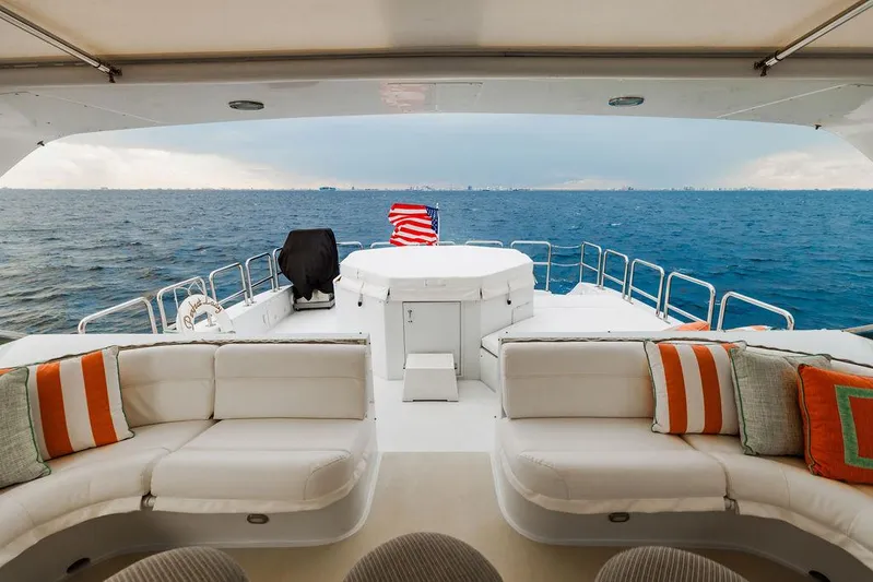 Perfect Lady Yacht Photos Pics 