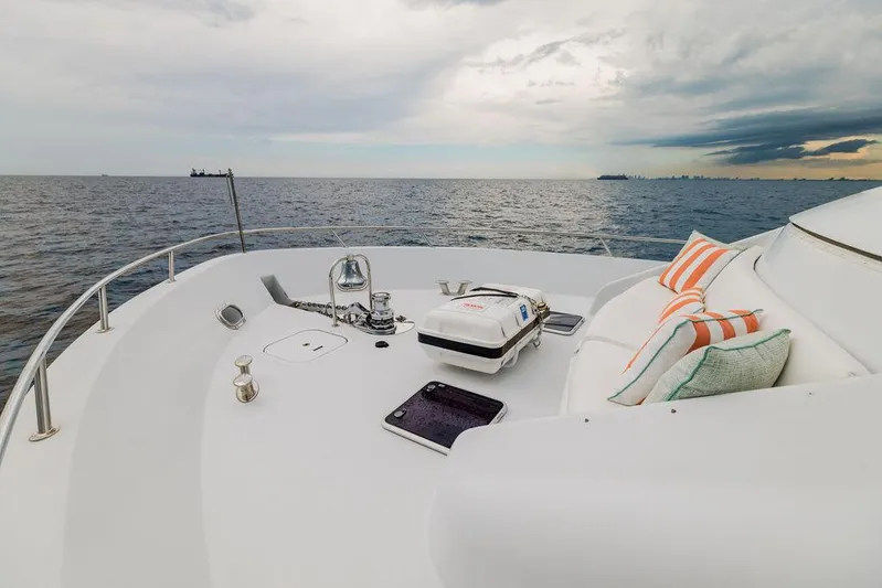 Perfect Lady Yacht Photos Pics 