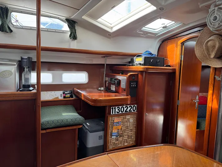 Soundwaves Yacht Photos Pics 