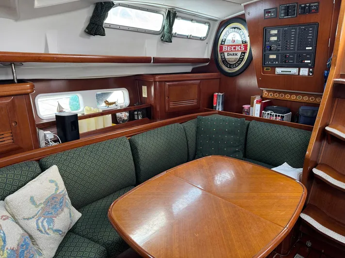 Soundwaves Yacht Photos Pics 