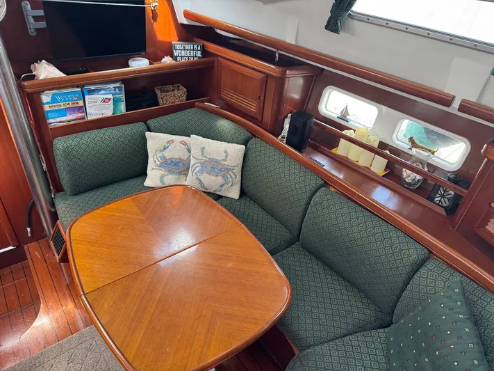 Soundwaves Yacht Photos Pics 