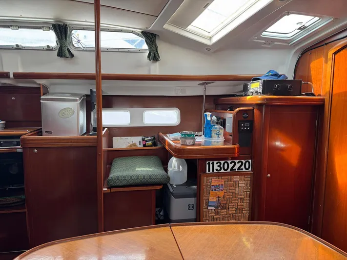 Soundwaves Yacht Photos Pics 