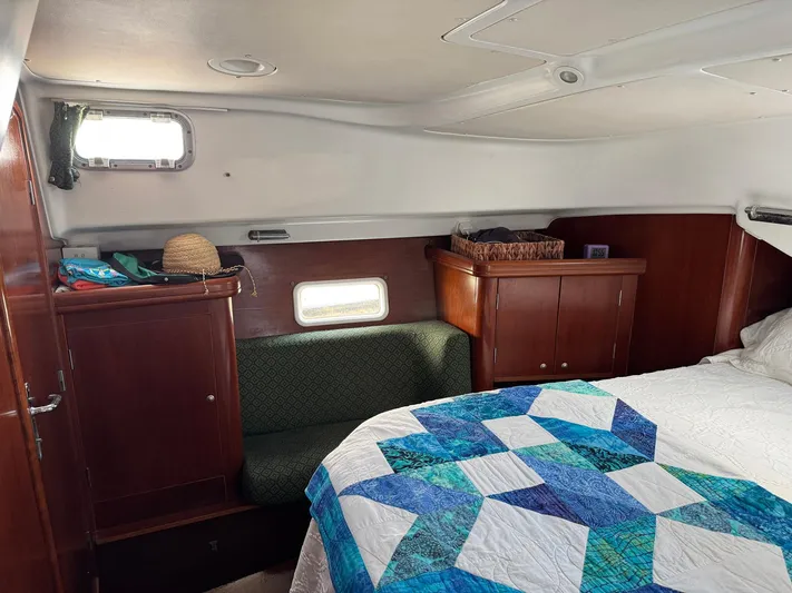 Soundwaves Yacht Photos Pics 