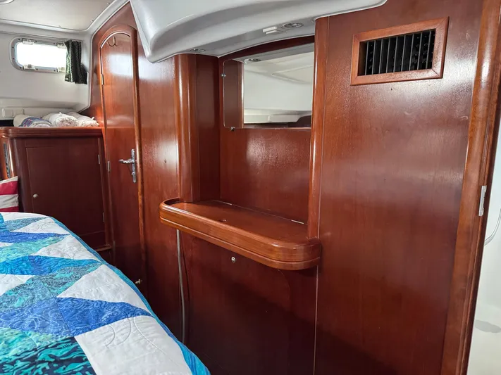 Soundwaves Yacht Photos Pics 