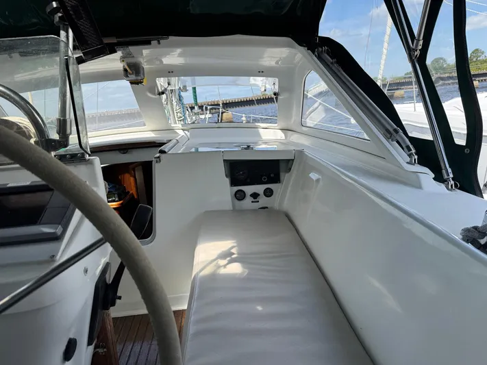 Soundwaves Yacht Photos Pics 